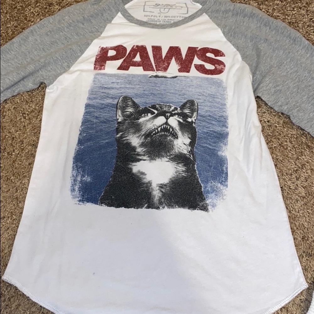 Graphic tee